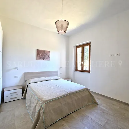 Residenza Palm Tree 800 M From Rena Bianca With Private Parking سانتا تيريزا غالّورا